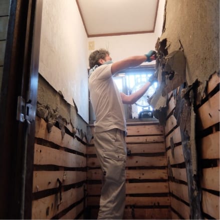 スタッフ施工風景