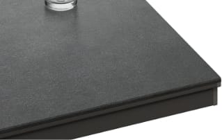 バサルトブラック