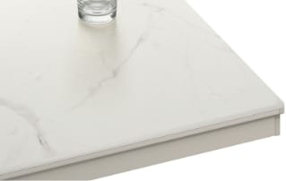 カラカッタホワイト