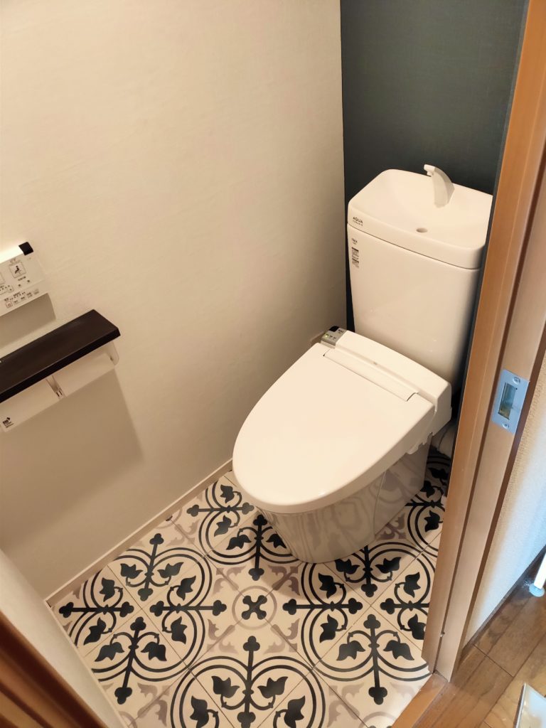 トイレの床 壁をリフォーム トイレリフォーム専門店